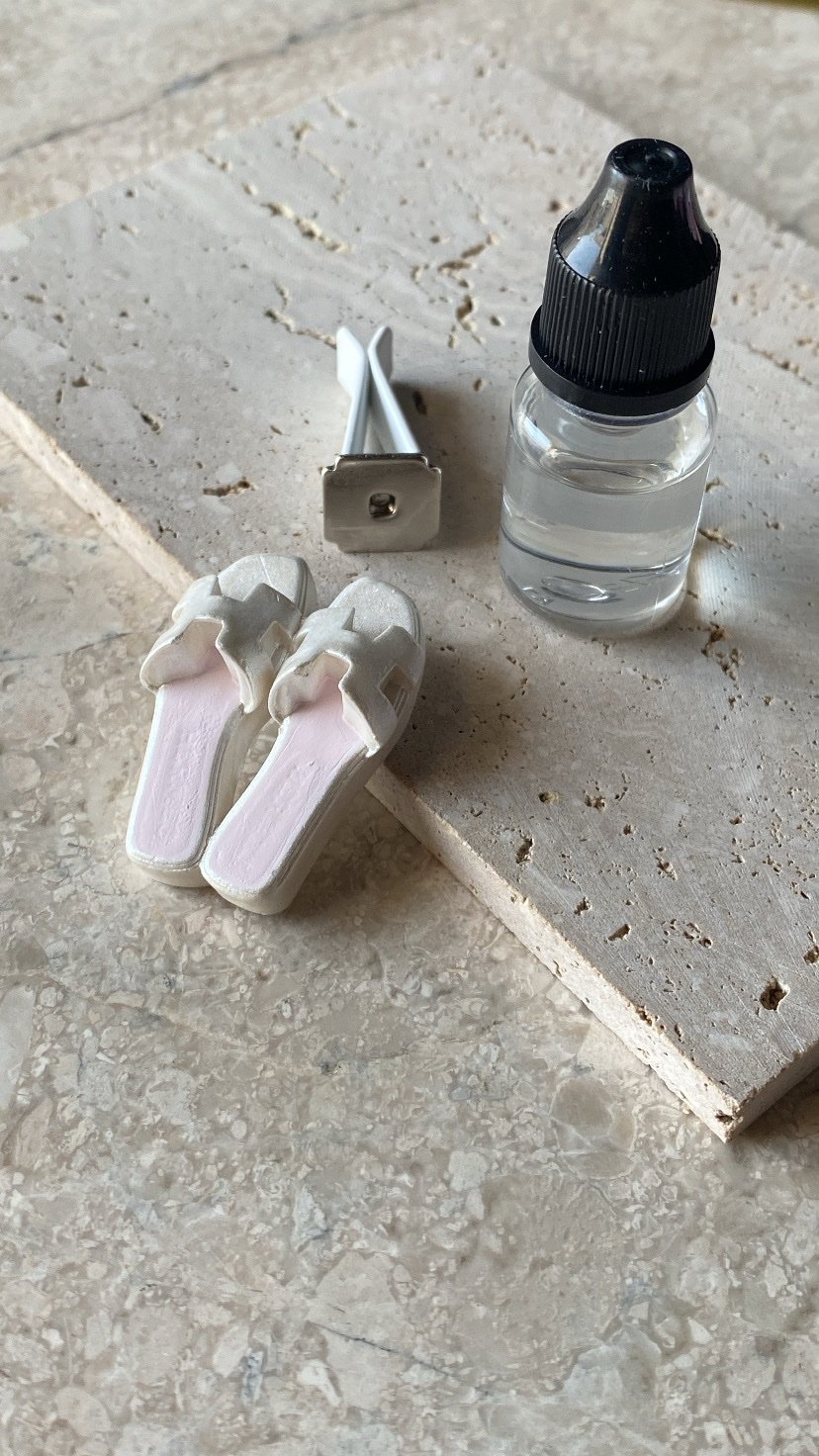 e5a9d711-9942-4e74-b3bd-33df04336509