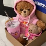 بوكس دبدوب مع ميدالية وكوب مضيء