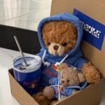 بوكس دبدوب مع ميدالية وكوب مضيء